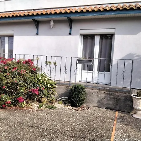 Maison Laborde Hébergement de vacances *