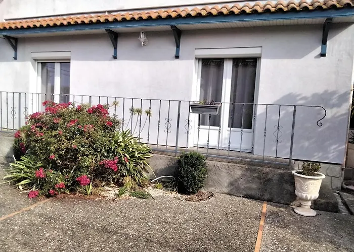 Maison Laborde בית נופש *